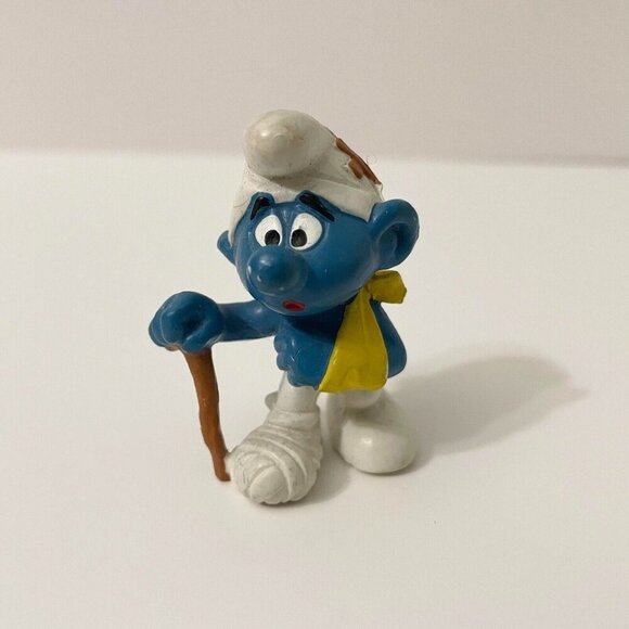 Smurfs Smurfette Doctor Nurse Injured Smurf Peyo Schleich - Picture 2 of 16